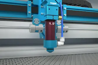 Tête NOVA de focale 1,5 pouce montée sur la machine